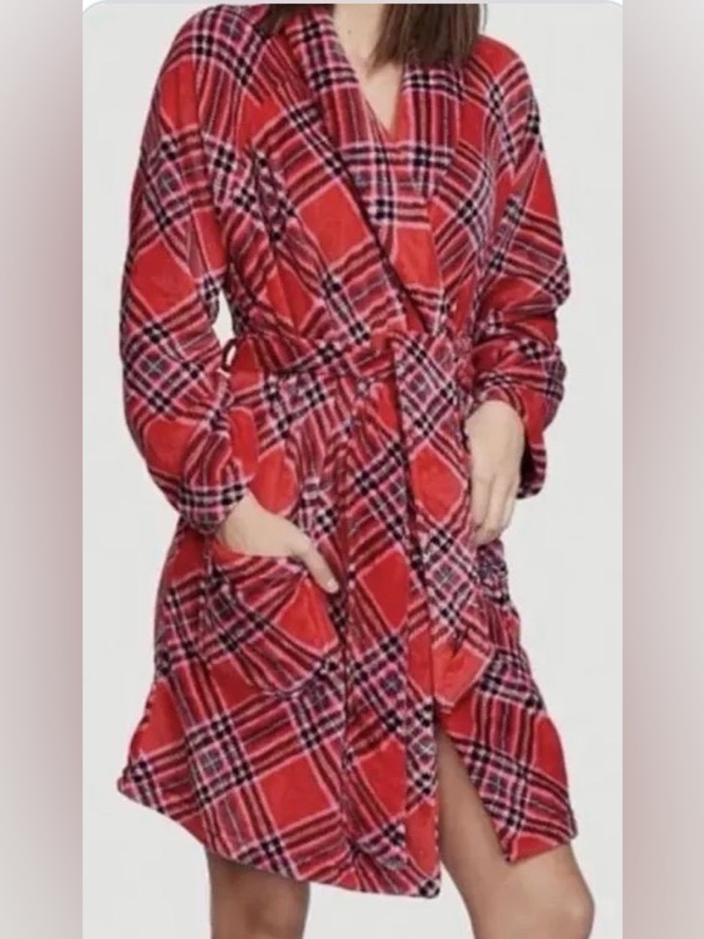 Victoria's Secret Red and Black Plaid Fleece Robe - Picture 9 of 9